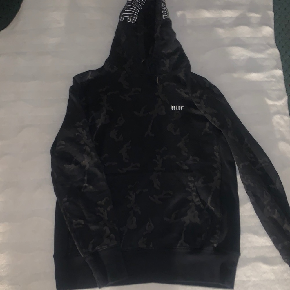 Men’s Small HUF Sweatshirt